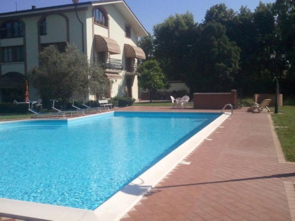 Agriturismo Corte Trincerone Mantua Buitenkant foto