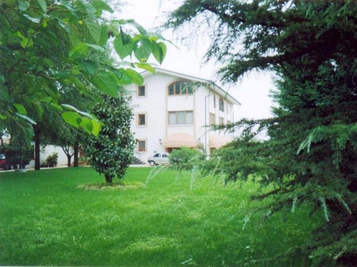 Agriturismo Corte Trincerone Mantua Buitenkant foto